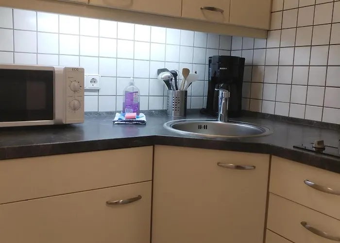 Der Sonnenhof - *